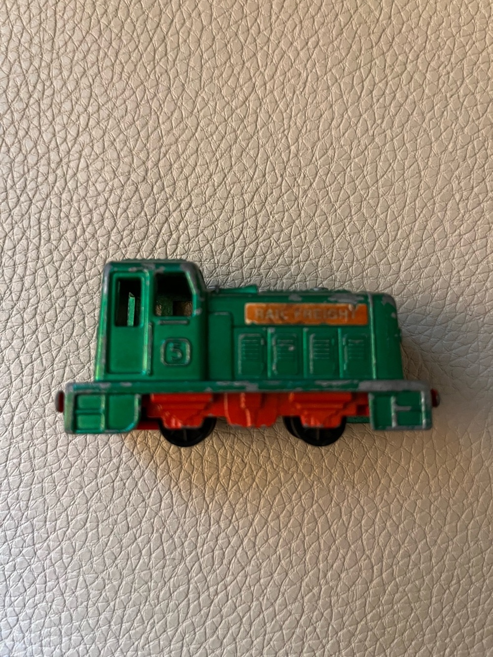Vintage 1978 Matchbox Lesney No 24 Diesel Shunter Scale 1:102